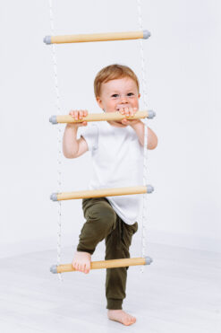 rope ladder wooden