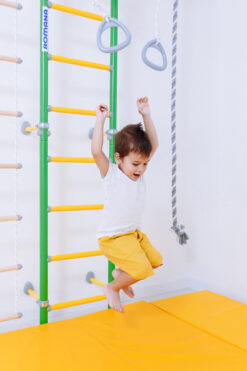 wall bar kids comet next 2 with accessories green