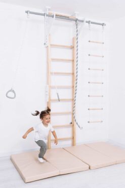 Sprossenwand für Kinderzimmer Eco 243