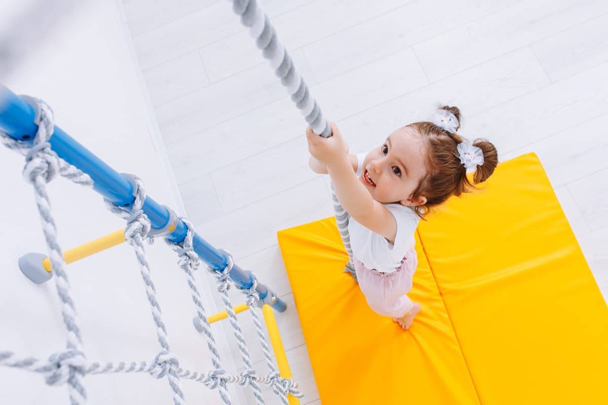 Gymnastikmatte 150x100x10 cm dreiteilige Komet90