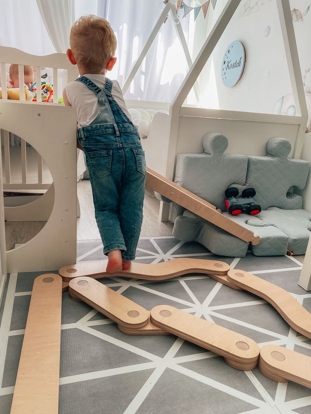 Balancierpfad aus Holz – Bild 9