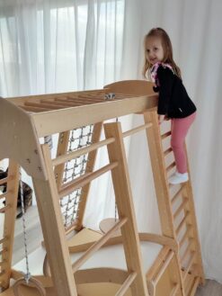 Spielplatz Mammut holz klettergerust