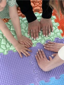 rece mata sensoryczna 600x800 1