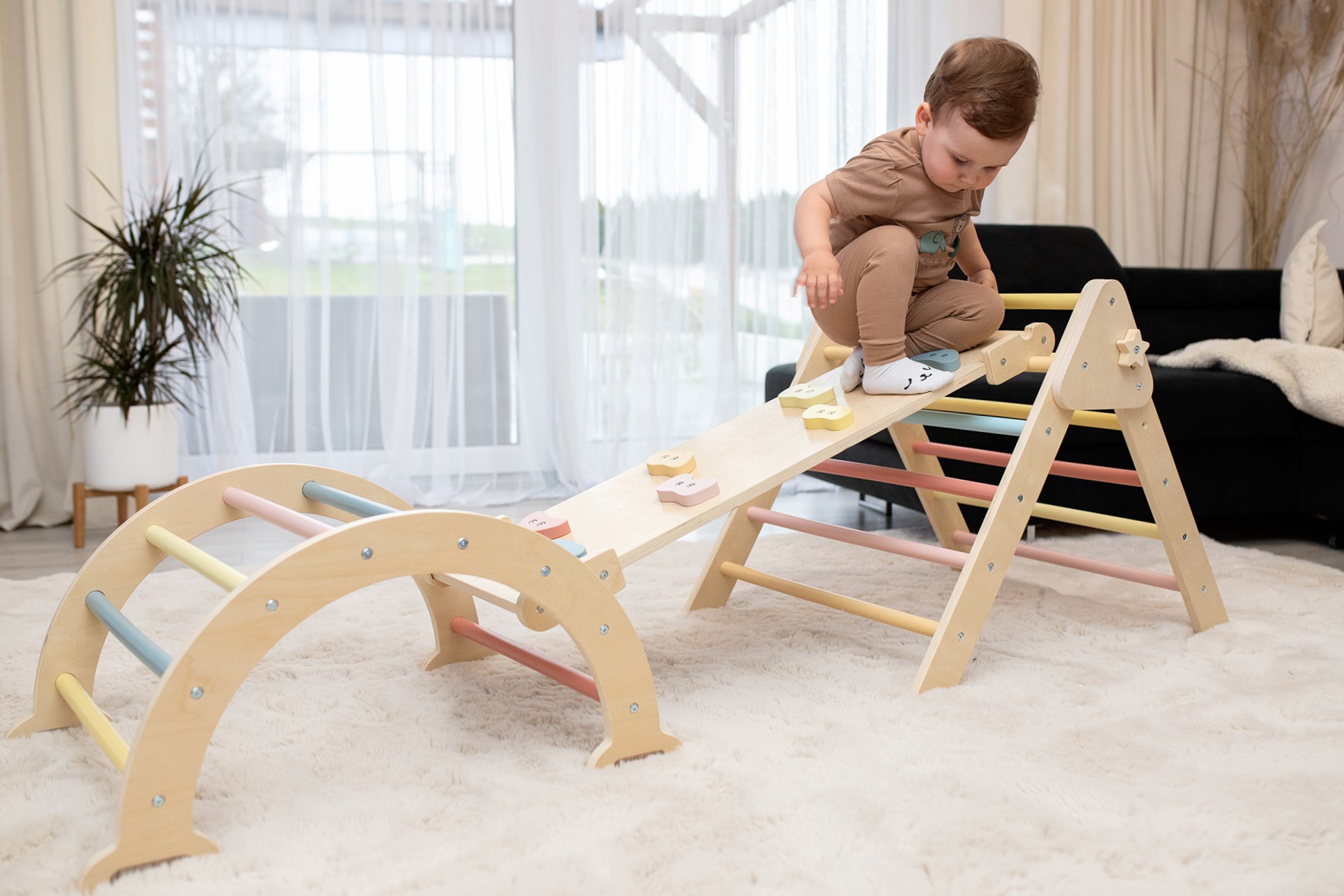 3-in-1 Klettergerüst: Rutsche, Pikler-Dreieck, Kletterbogen – Bild 8