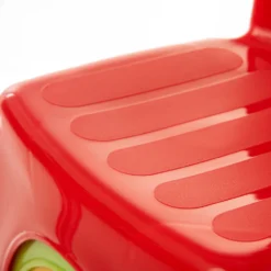 children’s table + chairs for the garden 3