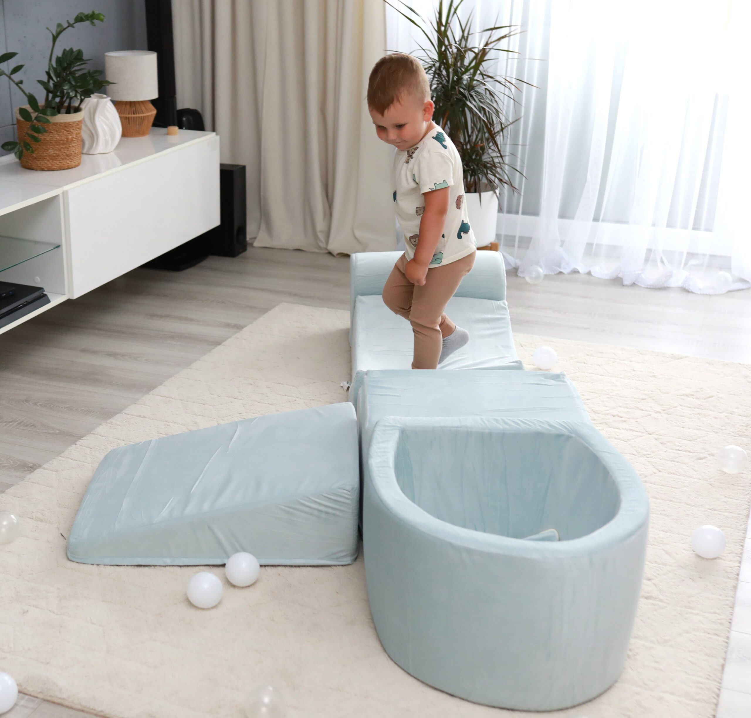 Schaumstoff-Bausteine mit Bällebad – Bild 4