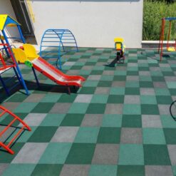 Gummiplatte für den Spielplatz5