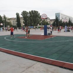 Gummiplatte für den Spielplatz8