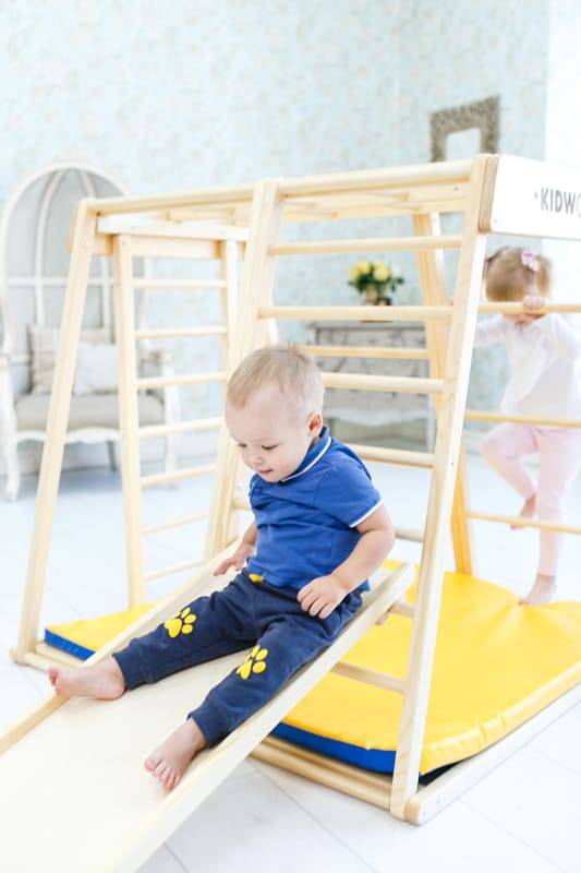 Kinderrutsche für die Kletterpyramide – Bild 3