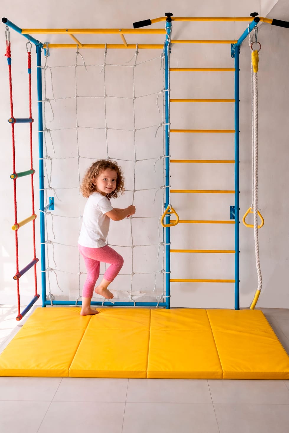 Sprossenwand für Kinderzimmer Smart Plus – Bild 2