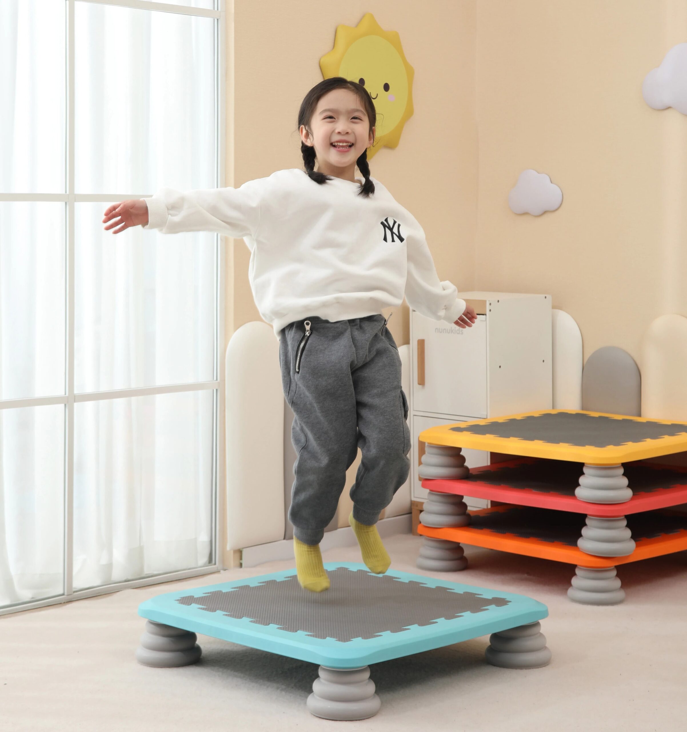Mini-Trampolin Indoor – Bild 2